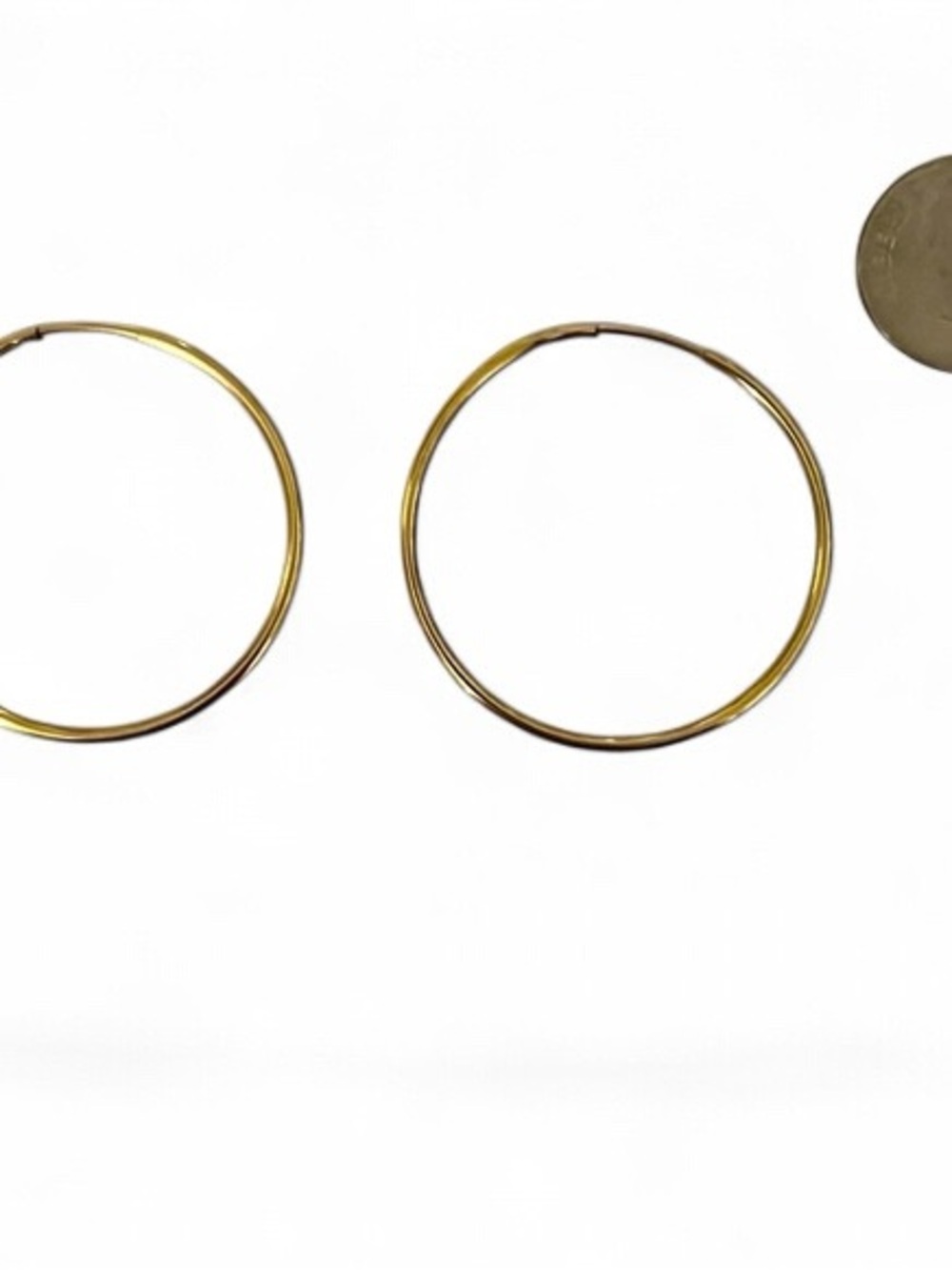 Vintage 70s BoHo Continuous Round Hoops Gold-Tone Pierced Earrings NWOT - Picture 2 of 4